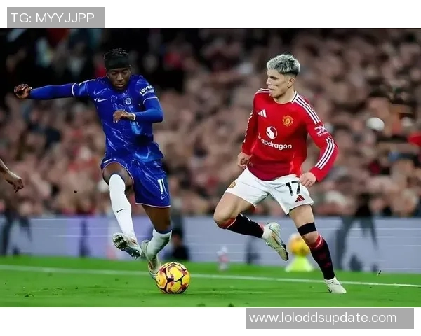 西甲精彩对决那不勒斯与曼联战成平局赛后点评引发热议