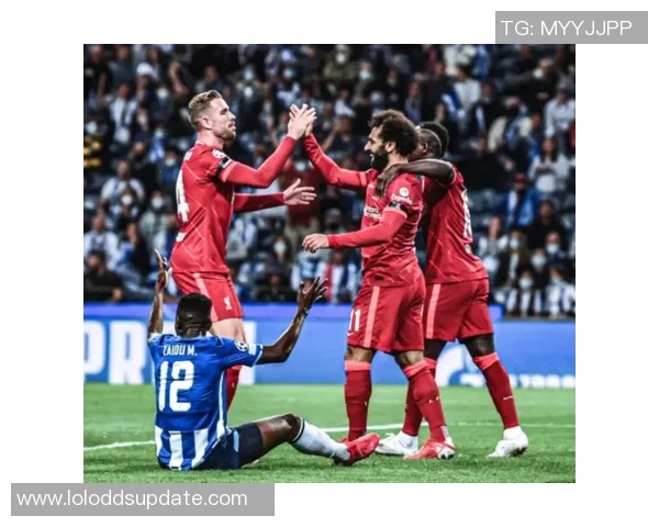 波尔图逆袭曼城5-0震惊世界杯赛场补时进球引发全场狂欢